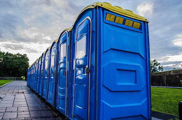 Best Emergency porta potty rental  in Dunthpe, OR